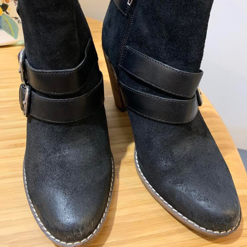 Dolce Vita Booties